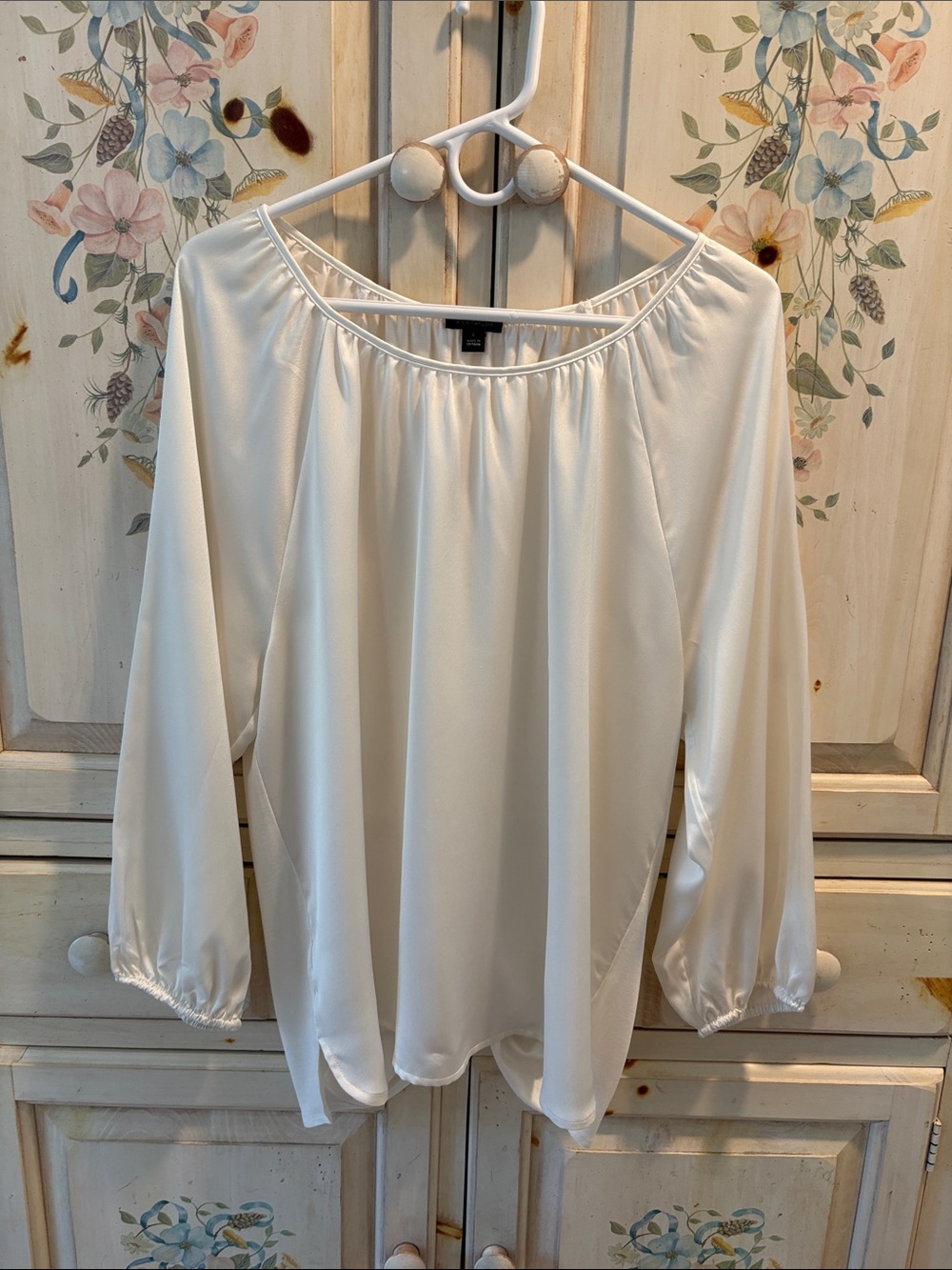 Ann Taylor White Peasant Blouse - Classic Lightweight Top
